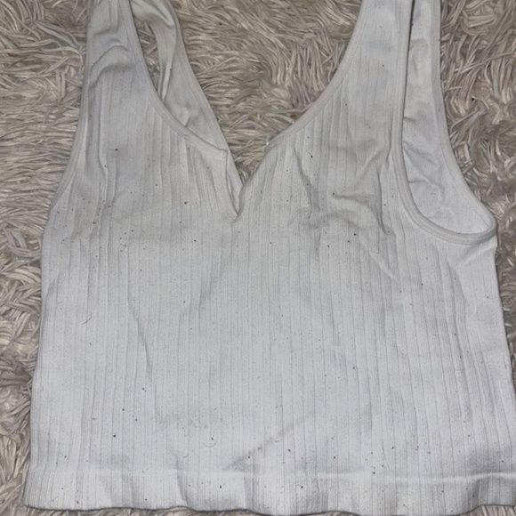 Tanktop - Picture 2 of 2